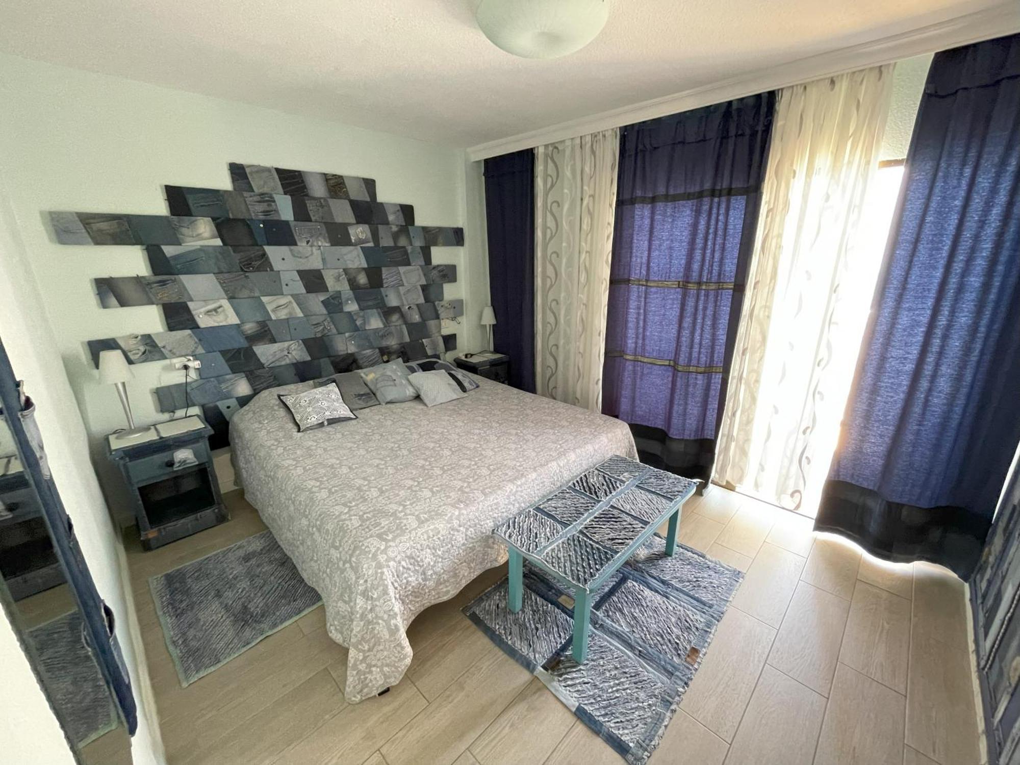 Fine Art Jeans Apartment Арона Екстер'єр фото
